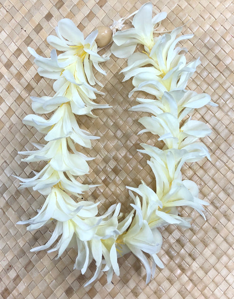 Plumeria and Spider Lily Lei